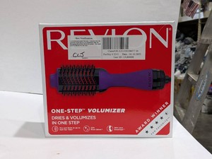 NEW REVLON ONE STEP VOLUMIZER