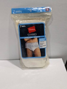 NEW HANES TAGLESS BRIEFS 7PK SMALL