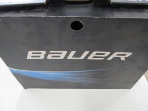 Bauer NS Senior Hockey Skates, Size 7 R, with Original Box