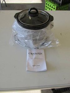 Crock-Pot SCR200-B Slow Cooker with Glass Lid & Owners Guide