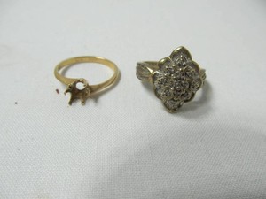 Two 10K Yellow Gold Rings  Ornate Cluster Ring & Empty Solitaire Mounting  5.30 Grams
