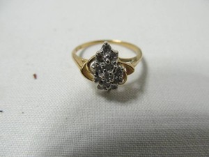 14K Yellow Gold Marquise-Shaped Cluster Ring  2.35 Grams