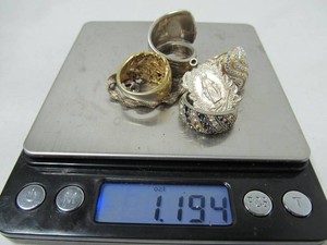 Assorted Sterling Silver Jewelry Lot  Rings & Religious Pendant  1.194 Troy Oz