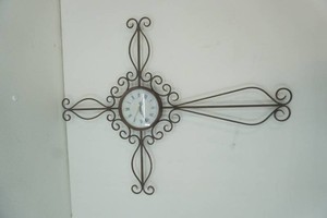 decorative metal art wall clock 27 x 22