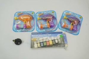 enamel paint set, 3 NIP light up Bubble Gun bubble makers