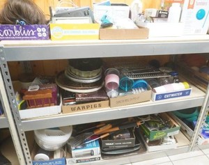 large lot of kitchen ware