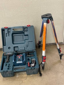 Bosch GRL800-20HV Rotary Laser Level Kit With Tripod