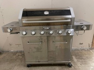 Monument Grills 6-Burner Gas Grill With Side Burners