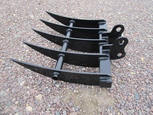 AGT Mini Excavator 18 Rake