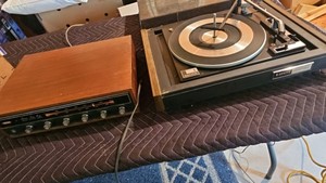 Allied Model 2600 Solid State AMFM Stereo Receiver and zenith micro-touch automatic changer