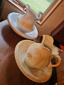 2 Ceramic water pitchers with basins