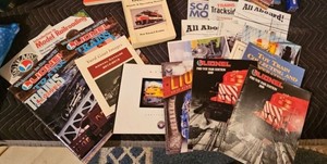 Model train magazine and book lot majority Lionel