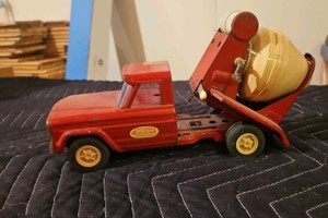 VINTAGE TONKA RED CEMENT MIXER JEEP  Transporter Carrier Truck Pressed Steel