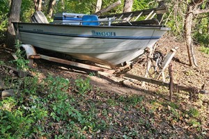 1983 Minnocraft king fisherman with 70 pro Evinrude motor