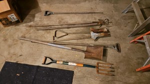 Gardening hand tools