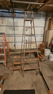 Wooden ladders 7ft and 2 ft