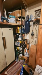 Picking rights to corner shelf and shelf if emptied