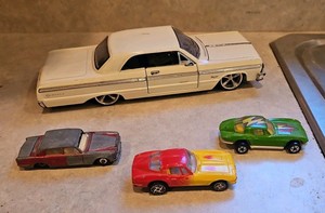 Scale car lot