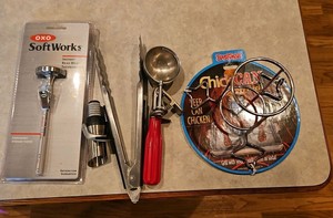 Various kitchen supplies