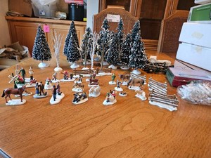 figurine accessories from Hawthorne Village various years