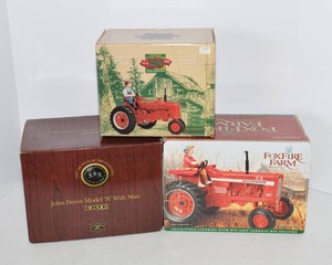 ERTL John Deere & Farmall Models - Set of 3