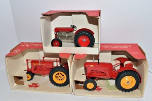 SpecCast Massey Ferguson Tractor Models - Set of 3, 116 Scale