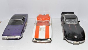 Classic Car Decanters  Dodge Challenger, Camaro & Corvette