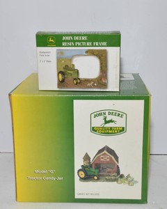 John Deere Candy Jar & Resin Picture Frame