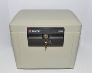 Sentry 1170 Fire Safe Security File Box