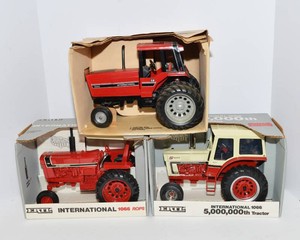 ERTL International Tractor Models  Set of 3, 116 Scale - 1066 and 5288