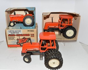 Allis-Chalmers Tractor Models  Set of 4