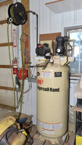 Ingersoll SS3-E Air Compressor with Large Tank
