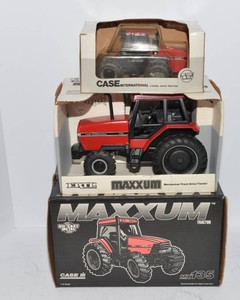ERTL Case International Tractor Models  Maxxum & 4WD