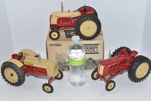 Cockshutt Tractor Models  Set of 3, Includes ERTL 580 Super