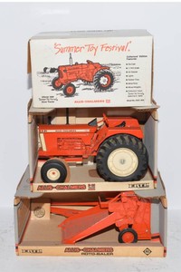 Allis-Chalmers Tractor Models - D-21 and Roto-Baler