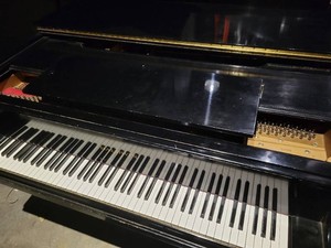 1972 Baldwin SD 10 Piano
