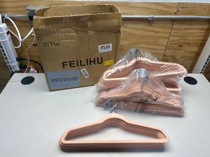$27 50 Pack Pink Velvet Clothes Hangers, Non Slip,Space Saving