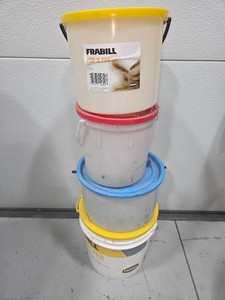 4 Minnow Buckets