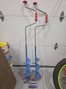 2 Hand Ice Augers