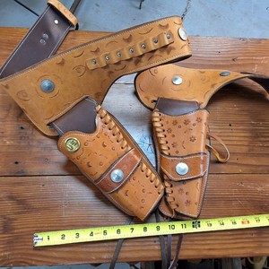Two-Holster Belt - Tooled, thick leather