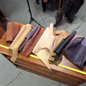 Large lot of several small rolls of leather - Different dyed colors