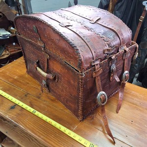 Rustic Vintage Looking Leather Steamer Trunk Style luggage