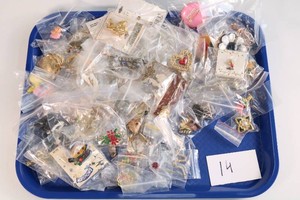 Large Lot of Bagged Costume Jewelry