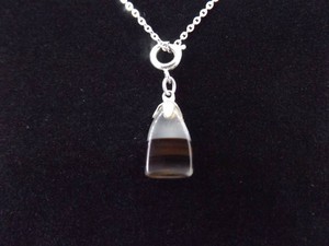 .925 Sterling Silver Agate Cabochon Pendant Necklace