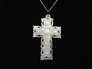 .925 Sterling Silver Carved Mother of Pearl Cross Pendant Necklace