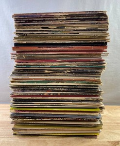 100 Vinyl Record Album Collection - Steve Wonder, Neil Diamond, Billy Joel, Bill Cosby, Luther Vandross, Bobby Womack, Rufus and Chaka, Herb Alpert, The Chi-Lites, Etc.&nbspC