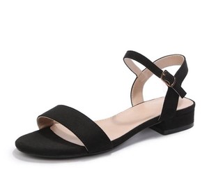 LuckLilac Womens Black Low Block Heel Sandals Size 7 - Brand New
