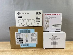 Light Bulbs - Evelor, C7, Simba, Etc., 47 Total - Brand New