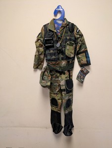 NEW ADVENTURE FACTORY MILITARY COSTUME SIZE 7-8