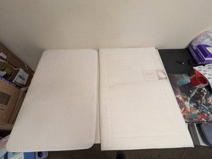 (2) MEMORY FOAM BATH MAT WHITE